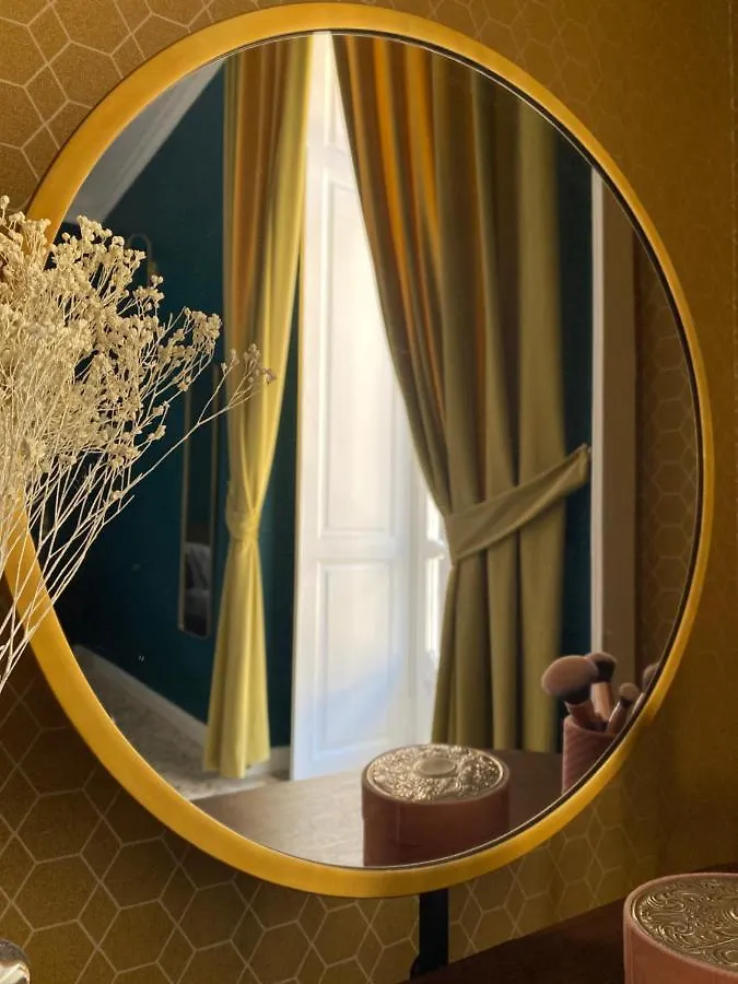 Quatrum Napoli - B&B נאפולי