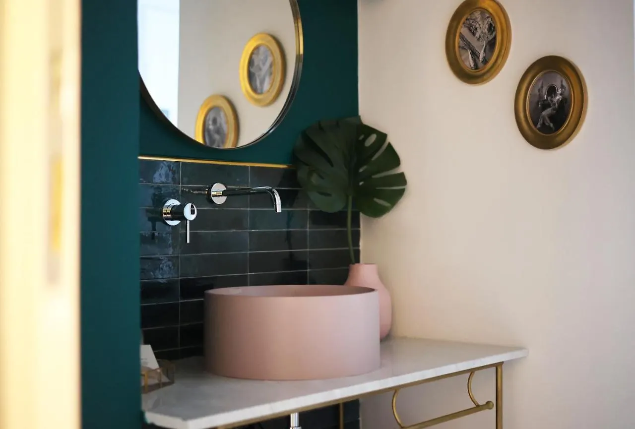 Quatrum Napoli - B&B בית הארחה נאפולי
