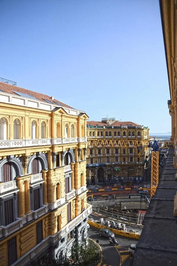 Quatrum Napoli - B&B Ιταλία